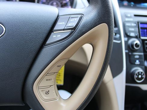 Used 2014 Hyundai Sonata GLS FWD image 10