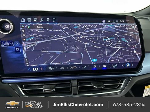 New 2026 Chevrolet Equinox EV LT image 28