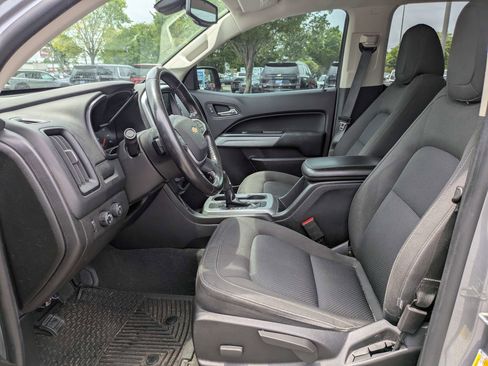 Used 2021 Chevrolet Colorado LT AWD/4WD image 20
