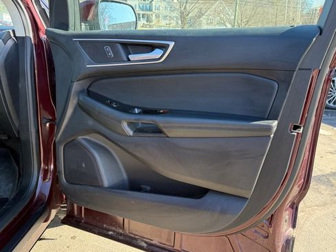 Used 2020 Ford Edge SEL w/ Convenience Package image 22