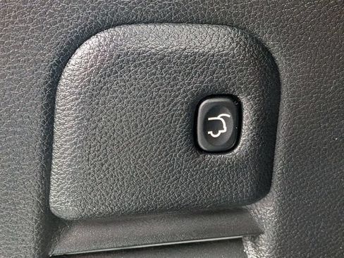 Certified 2020 Jeep Grand Cherokee Overland AWD/4WD image 33