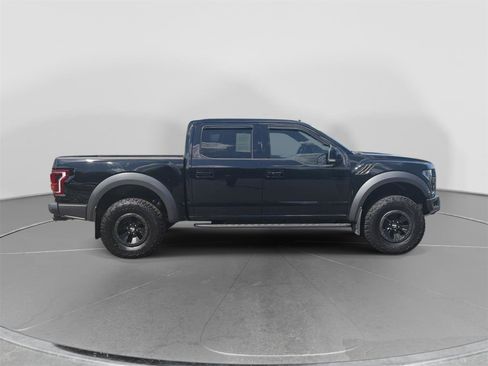 Used 2018 Ford F150 Raptor w/ Equipment Group 802A Luxury AWD/4WD image 7