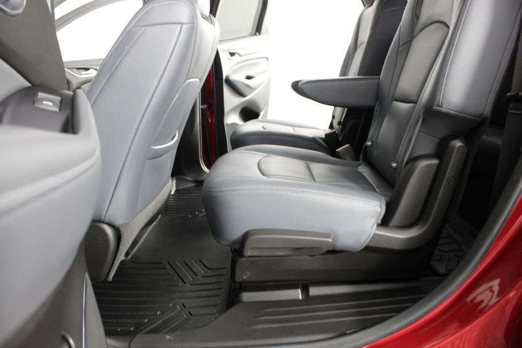 Used 2019 Buick Enclave Essence FWD image 16