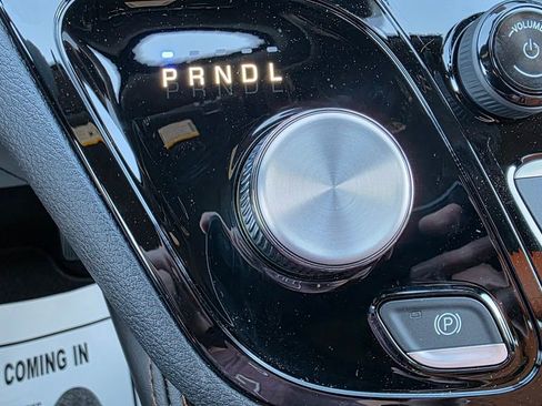 New 2026 Chrysler Pacifica Pinnacle image 46