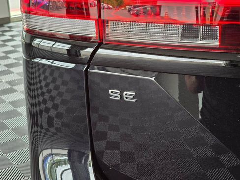 New 2026 Volkswagen Atlas Peak Edition AWD/4WD image 13