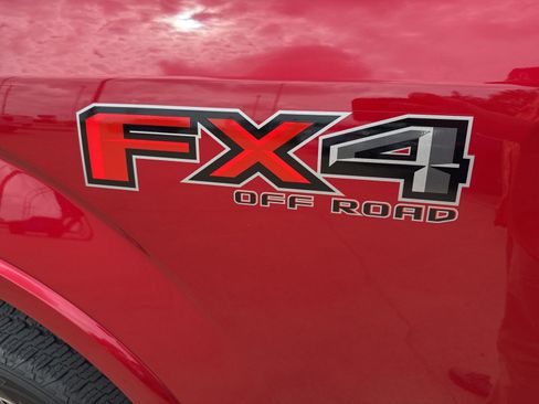 Used 2020 Ford F150 Lariat w/ Equipment Group 502A Luxury image 9