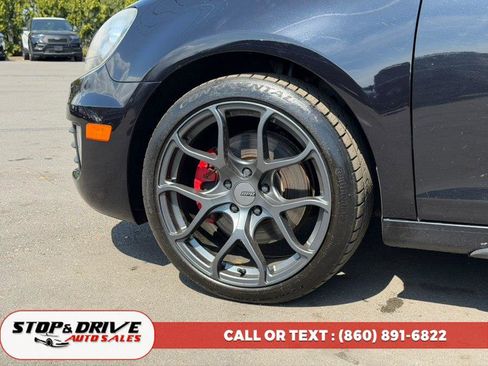Used 2012 Volkswagen GTI 2-Door image 9