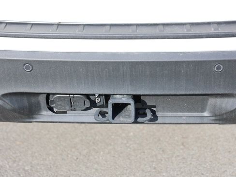 Used 2025 Ford Explorer Active image 13