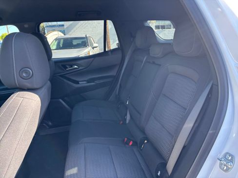 Used 2025 Chevrolet Equinox LT AWD/4WD image 22