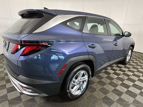 Certified 2026 Hyundai Tucson SE FWD image 3