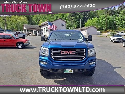 Used 2017 GMC Sierra 1500 4x4 Double Cab w/ Elevation Edition image 9