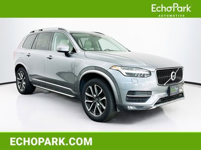 Used 2017 Volvo XC90 T6 Momentum w/ Vision Package