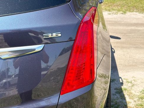 Used 2018 Cadillac XT5 FWD image 9