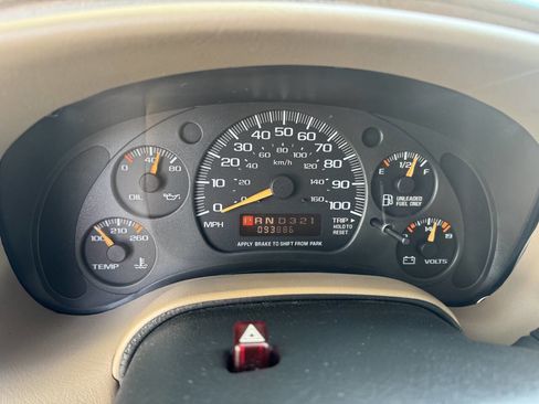 Used 2002 Chevrolet Astro image 13