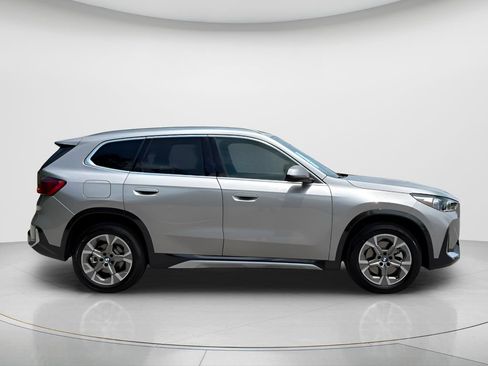 New 2026 BMW X1 xDrive28i w/ Convenience Package AWD/4WD image 4