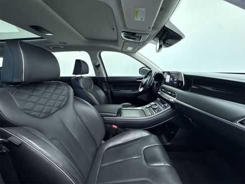 Used 2021 Hyundai Palisade Limited image 14