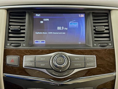 Used 2017 INFINITI QX80 2WD w/ Driver Assistance Package image 19