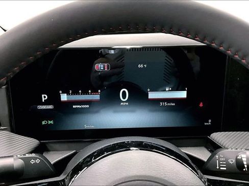 New 2026 Nissan Kicks SR w/ SR Premium Package AWD/4WD image 24