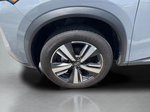 Used 2023 Nissan Rogue SL AWD/4WD image 33
