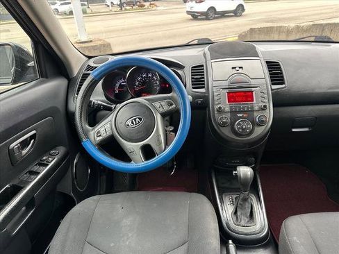 Used 2011 Kia Soul + w/ Audio Pkg image 8