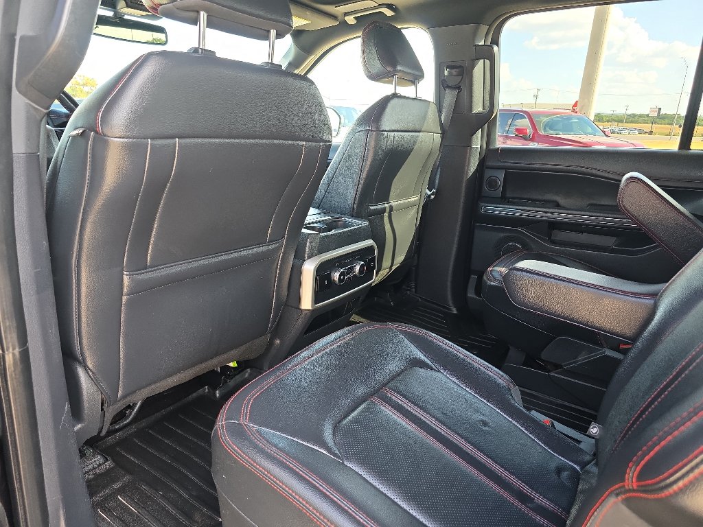 Used 2023 Ford Expedition Limited AWD/4WD image 15