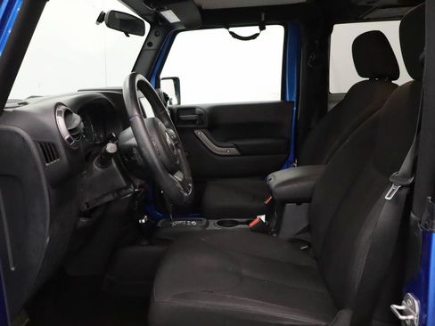 Used 2016 Jeep Wrangler Sport AWD/4WD image 4