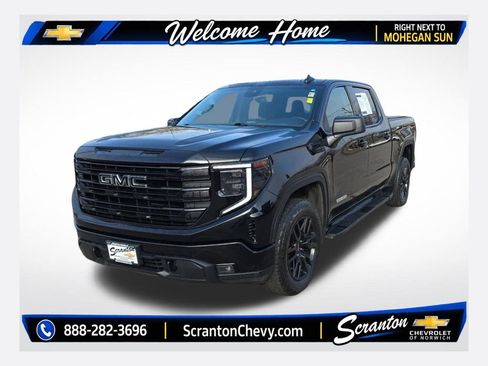Certified 2022 GMC Sierra 1500 Elevation w/ LPO, Elevation Black Package AWD/4WD image 1