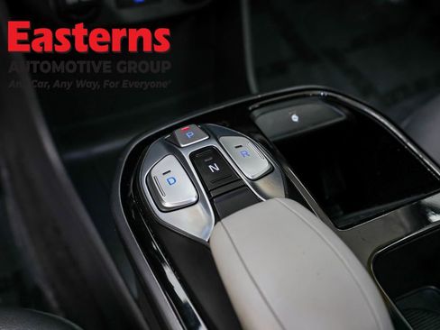 Used 2020 Hyundai Ioniq Limited image 13