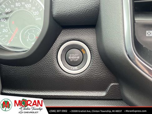 Used 2025 RAM 1500 Laramie AWD/4WD image 24