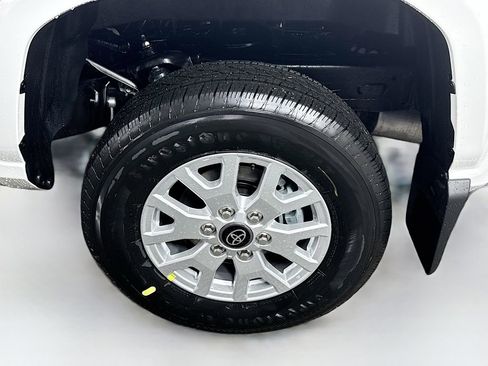 New 2025 Toyota Tacoma SR5 image 9