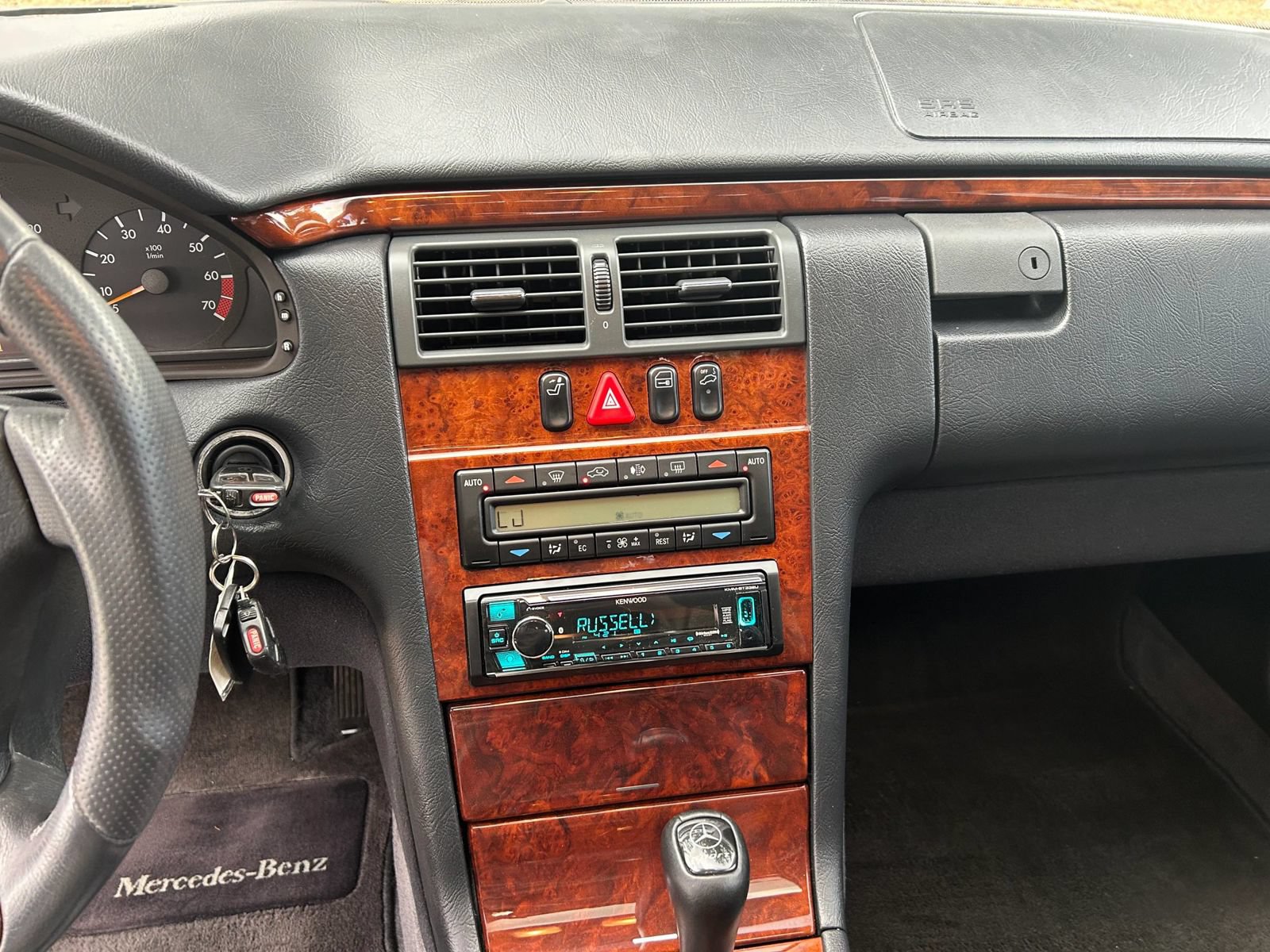 Used 1999 Mercedes-Benz E 430 Sedan image 13