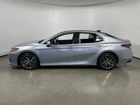 Certified 2023 Toyota Camry XLE w/ Navigation Package FWD image 6