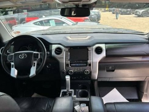 Used 2020 Toyota Tundra Limited w/ Limited Premium Package AWD/4WD image 4
