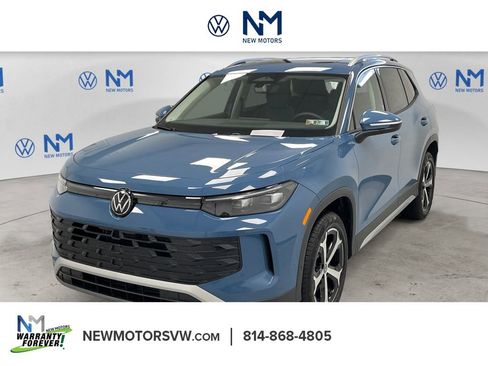 New 2026 Volkswagen Tiguan SE image 1