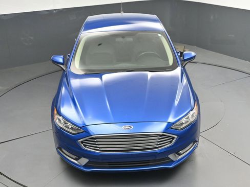 Used 2017 Ford Fusion SE w/ Equipment Group 201A FWD image 30