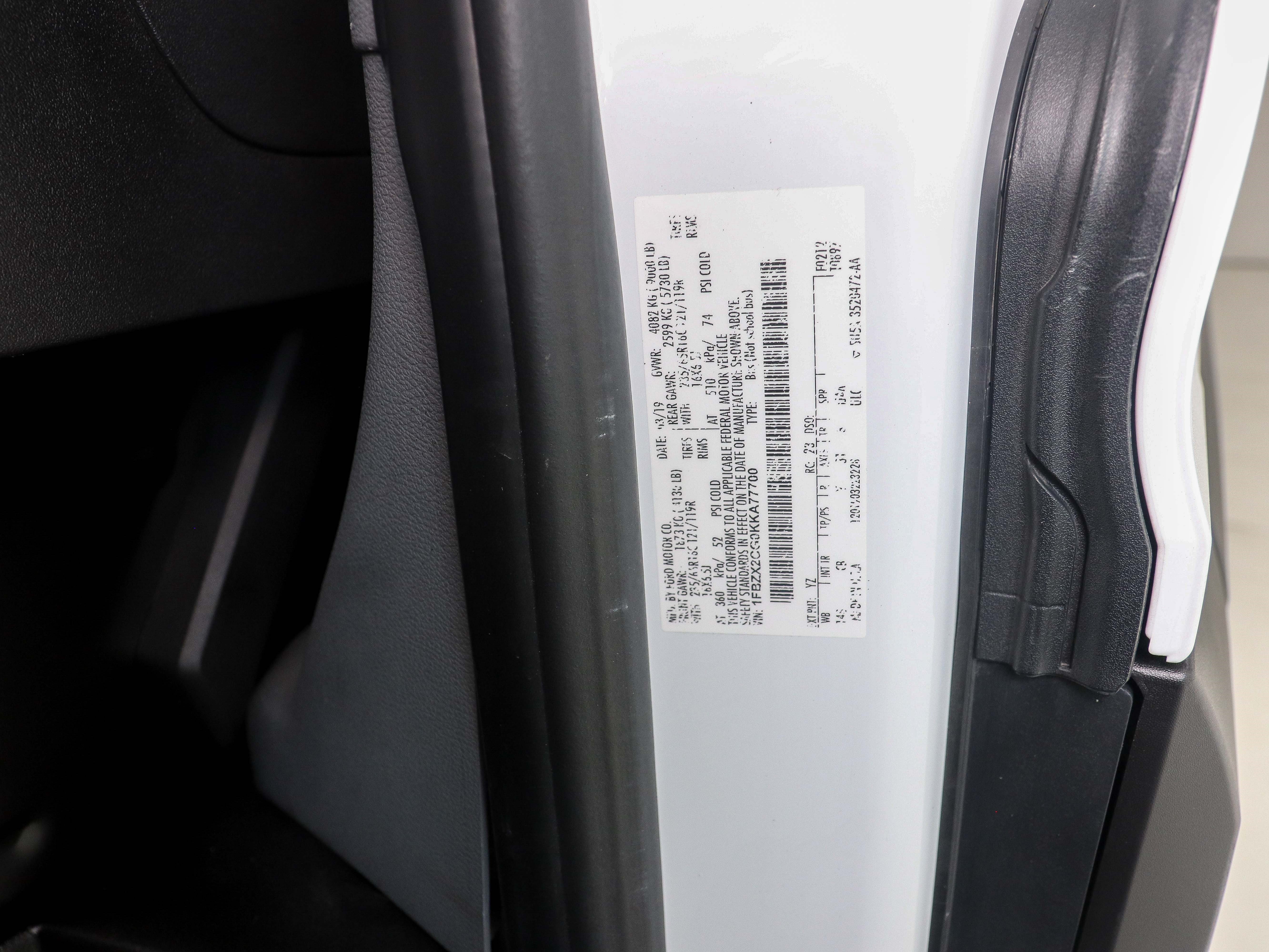 Used 2019 Ford Transit 350 XLT RWD image 28