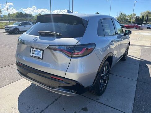 New 2026 Honda HR-V EX-L image 4