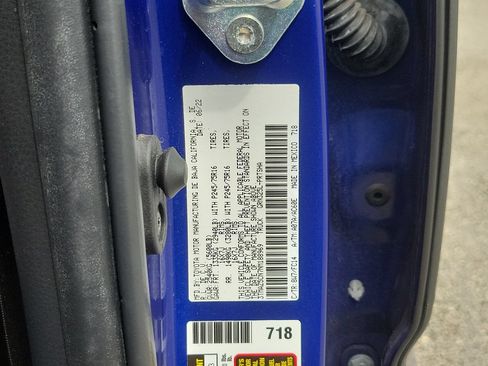 Used 2022 Toyota Tacoma SR5 RWD image 32