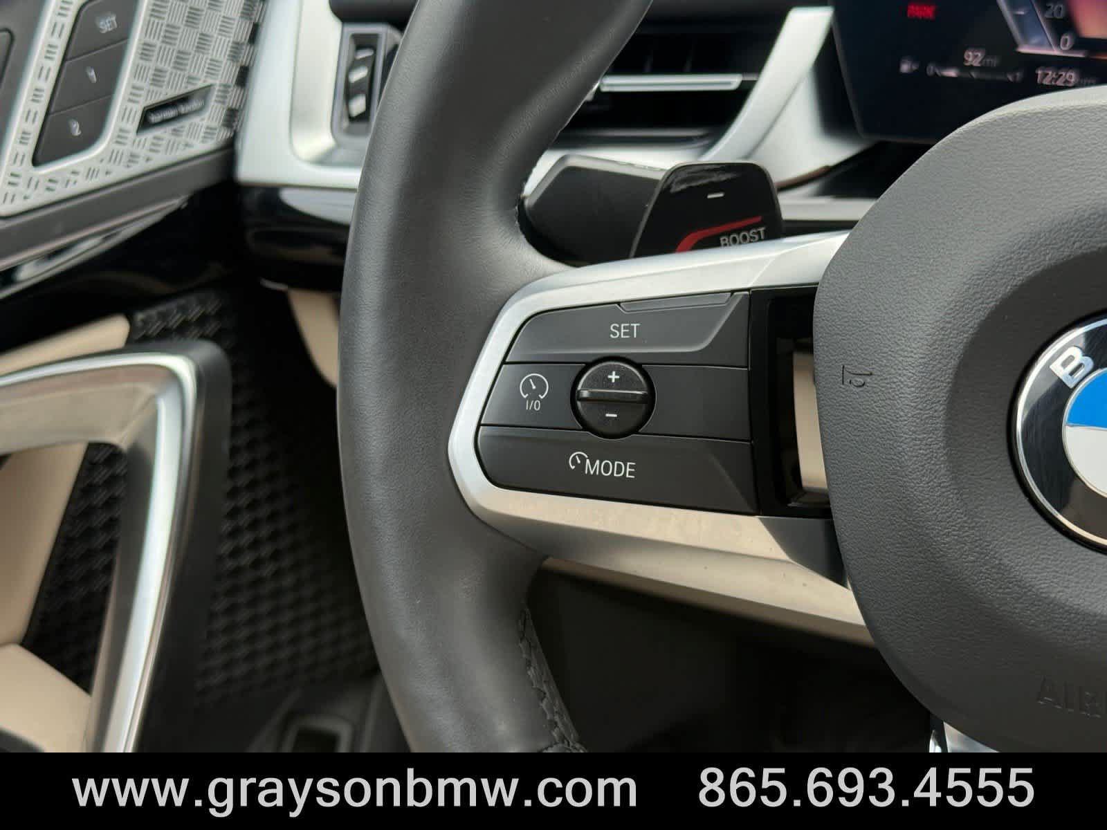 Used 2025 BMW X2 xDrive28i w/ Premium Package AWD/4WD image 21