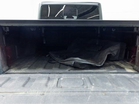Used 2024 Jeep Gladiator Rubicon w/ Convenience Group image 9
