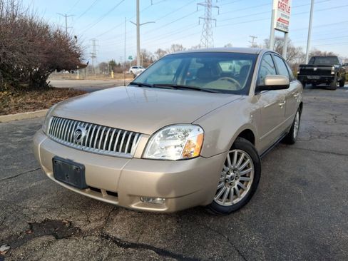 Used 2005 Mercury Montego Premier image 1