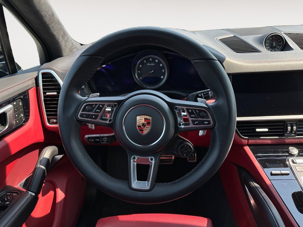 Used 2023 Porsche Cayenne Turbo AWD/4WD image 12
