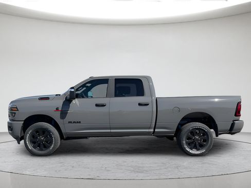 New 2026 RAM 2500 Big Horn AWD/4WD image 6
