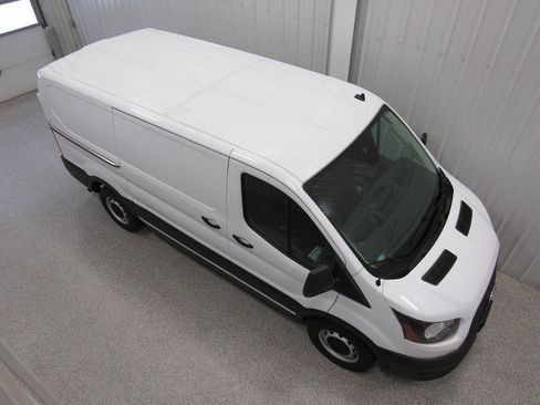 Used 2020 Ford Transit 150 Low Roof RWD image 5