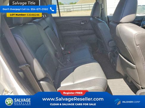 Used 2019 Honda Pilot Touring image 14