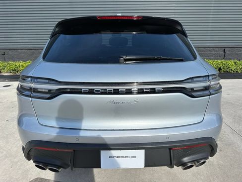 Certified 2026 Porsche Macan S AWD/4WD image 11