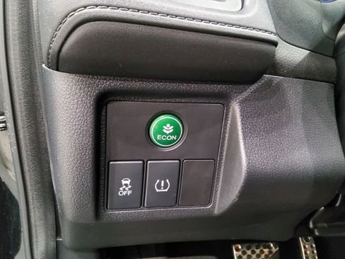 Used 2021 Honda HR-V Sport image 28