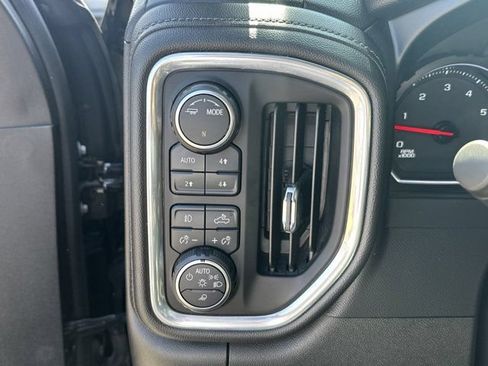 Used 2021 Chevrolet Silverado 2500 LTZ w/ Z71 Chrome Sport Edition AWD/4WD image 28