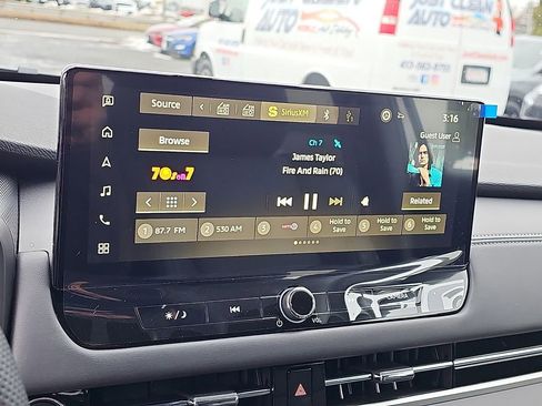 New 2026 Mitsubishi Outlander SE image 12