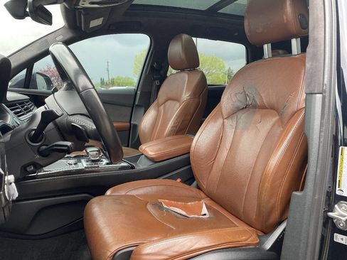 Used 2017 Audi Q7 3.0T Prestige w/ Prestige Package AWD/4WD image 17